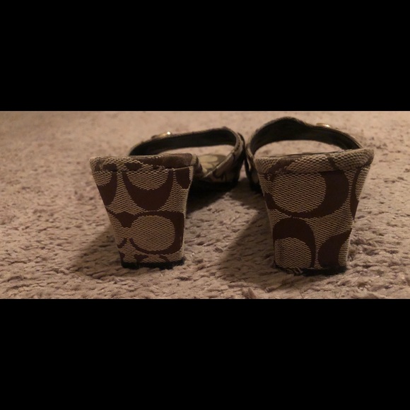 Coach sandals - Picture 2 of 5